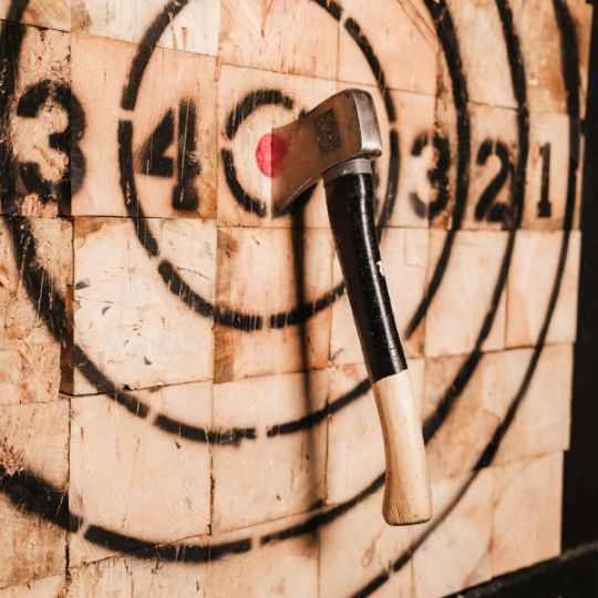 axe throwing